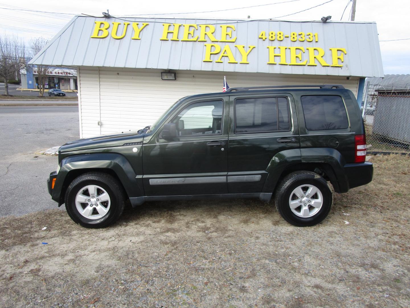 2010 Green Jeep Liberty (1J4PN2GK7AW) , located at 2553 Airline Blvd, Portsmouth, VA, 23701, (757) 488-8331, 36.813889, -76.357597 - **VEHICLE TERMS*** Down Payment: $599 Weekly Payment: $95 APR: 23.9% Repayment Terms: 42 Months ***CALL ELIZABETH SMITH - DIRECTOR OF MARKETING @ 757-488-8331 TO SCHEDULE YOUR APPOINTMENT TODAY AND GET PRE-APPROVED RIGHT OVER THE PHONE*** - Photo#0